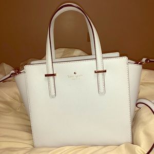 ****SOLD*** Kate Spade Tote